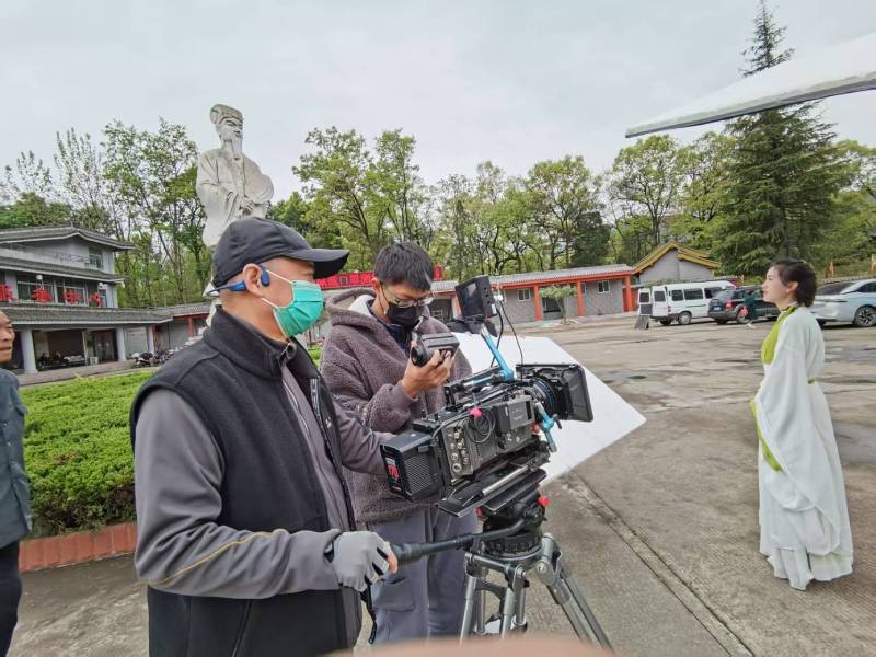 卧龙区广告片拍摄公司：从策划到投放，一站式服务，让品牌传播更高效！
