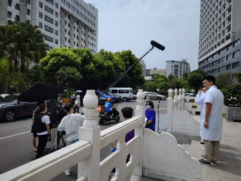 卧龙区广告片拍摄公司低成本实现高规格制作的诀窍